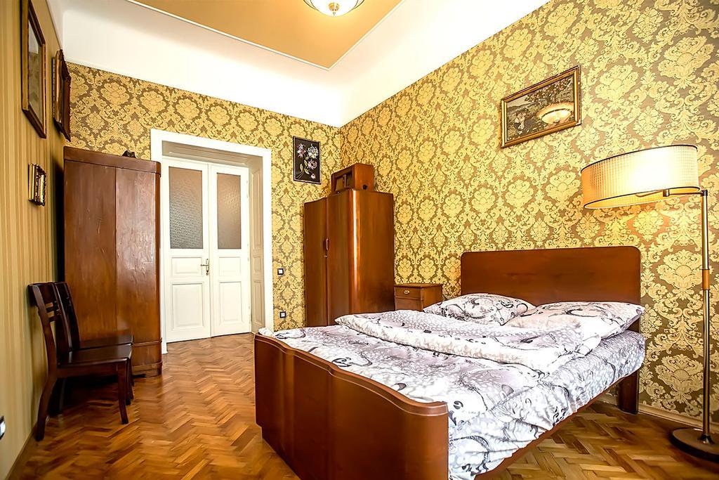 Gorgeous Apartments In Historical Center Of Lvov Lviv Exterior photo